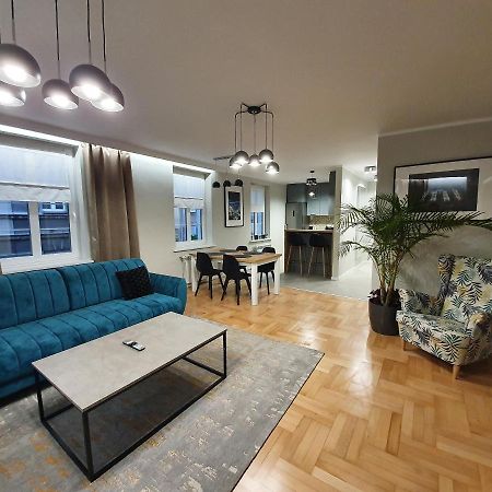 Centrum Nowy Apartament Wysoka グリヴィツェ エクステリア 写真